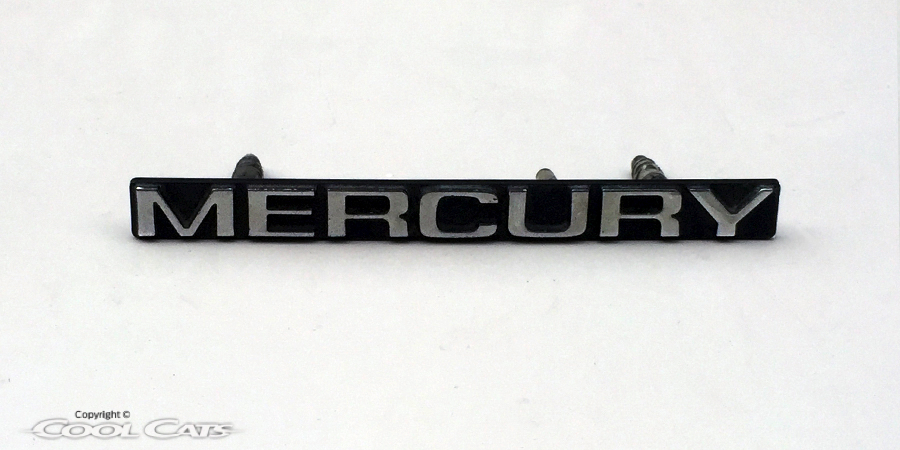 1985-86 Cougar Grille Emblem
